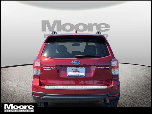 Used 2018 Subaru Forester 2.5i Premium image 4