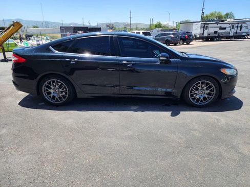 Used 2014 Ford Fusion SE w/ Equipment Group 201A image 4
