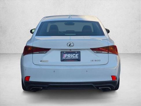 Used 2019 Lexus IS 300 F Sport w/ F Sport Package RWD image 7