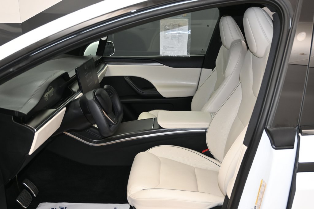 Used 2022 Tesla Model X Plaid AWD/4WD image 8