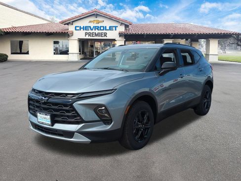 New 2026 Chevrolet Blazer LT w/ Midnight/Sport Edition image 4
