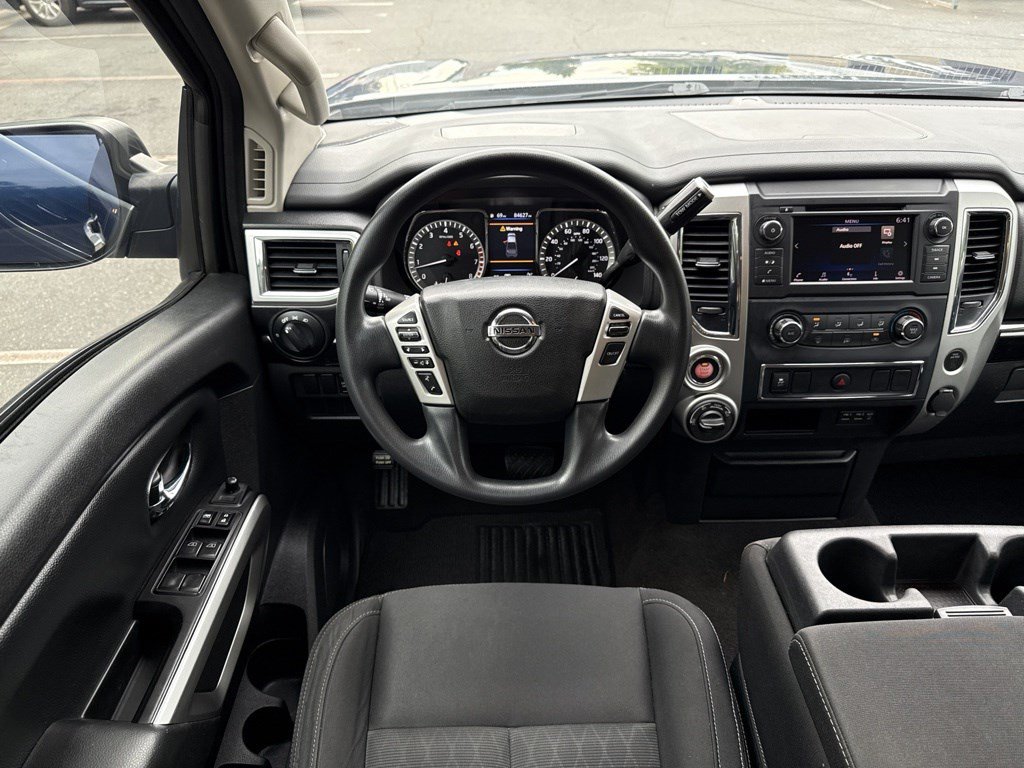 Used 2019 Nissan Titan SV AWD/4WD image 27