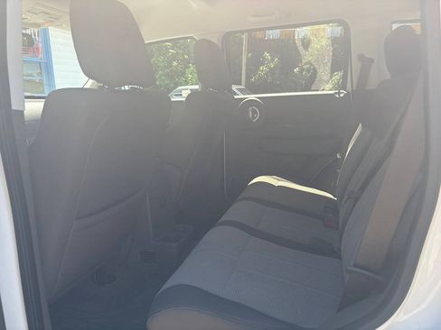 Used 2007 Dodge Nitro SXT AWD/4WD image 9