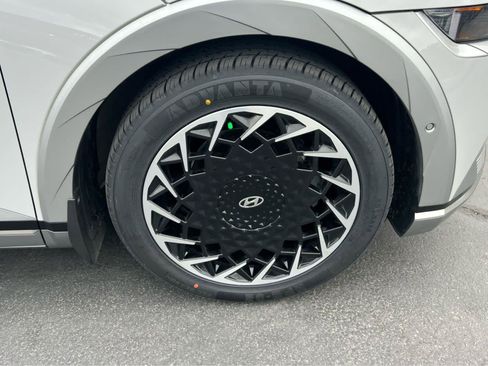Certified 2023 Hyundai Ioniq 5 Limited AWD/4WD image 16