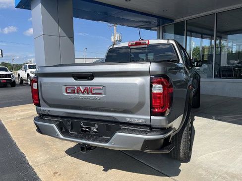 New 2026 GMC Canyon Elevation w/ Convenience Package image 5