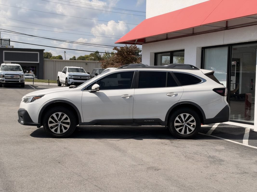 Used 2020 Subaru Outback Premium AWD/4WD image 3