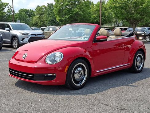 Used 2013 Volkswagen Beetle 2.5 FWD image 5