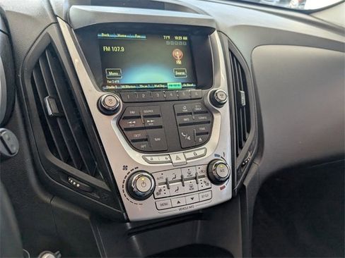 Used 2015 Chevrolet Equinox LTZ image 18