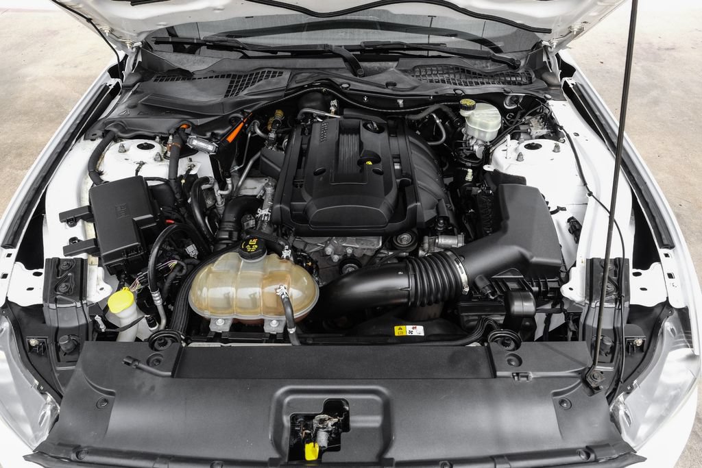 Used 2016 Ford Mustang Coupe RWD image 50