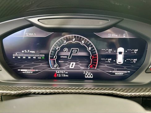 Used 2022 Lamborghini Urus AWD/4WD image 33