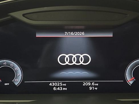 Used 2022 Audi Q7 3.0T Premium Plus w/ Premium Plus Package AWD/4WD image 16