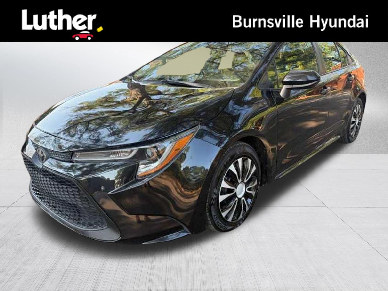 Used 2021 Toyota Corolla LE FWD image 1