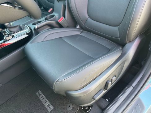 New 2026 Kia Seltos EX image 24