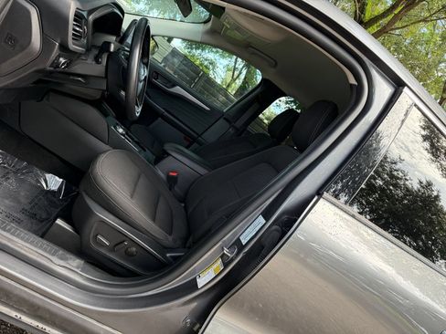 Used 2024 Ford Escape Active AWD/4WD image 25