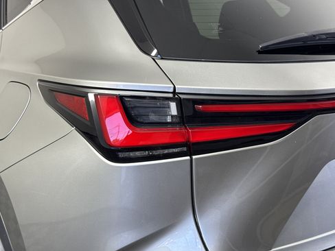 Used 2022 Lexus NX 350 AWD image 8