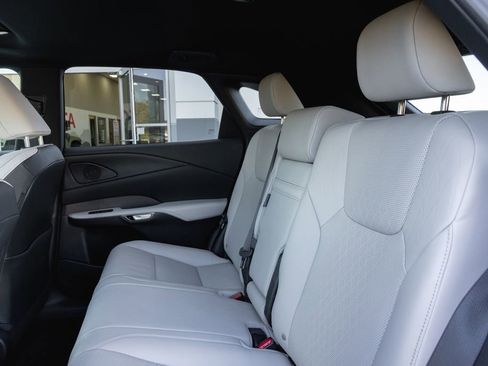 Used 2023 Lexus RX 350 w/ Cold Area Package AWD/4WD image 23