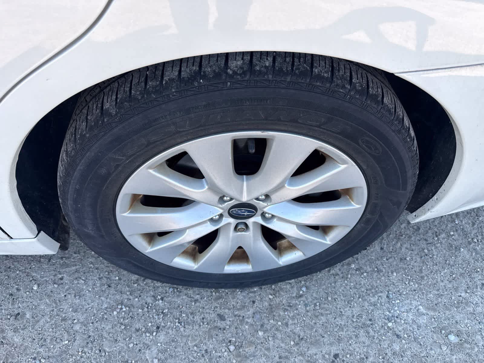 Used 2017 Subaru Legacy 2.5i Premium AWD/4WD image 7