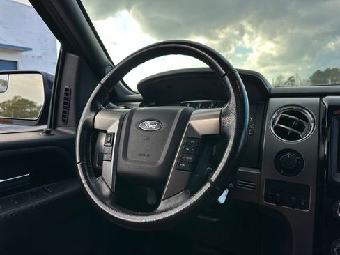 Used 2013 Ford F150 Limited image 22