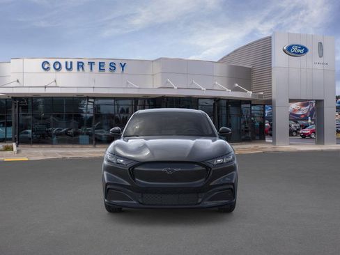 New 2026 Ford Mustang Mach-E Premium image 6