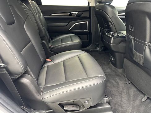 Used 2024 Kia Telluride S w/ S Sunroof Package FWD image 42