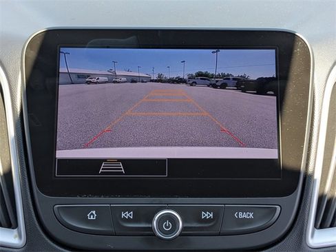 Used 2023 Chevrolet Malibu LT image 19