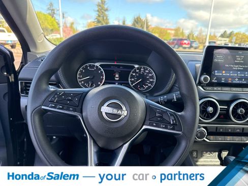Used 2024 Nissan Sentra SV image 15
