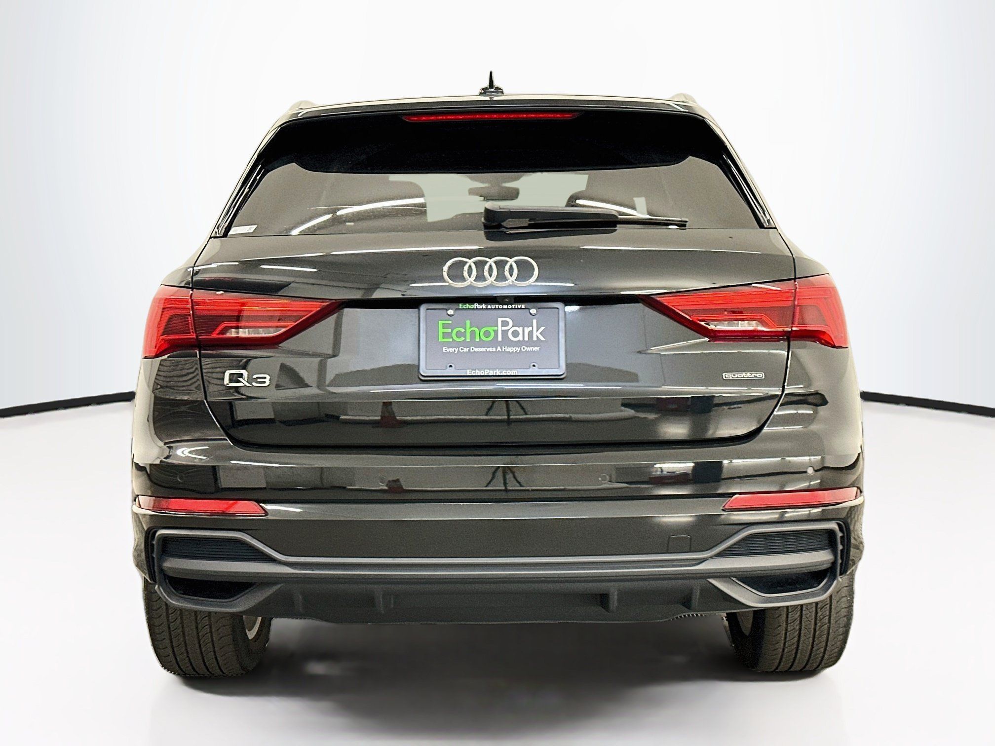 Used 2023 Audi Q3 2.0T Premium Plus w/ Premium Plus Package AWD/4WD image 7
