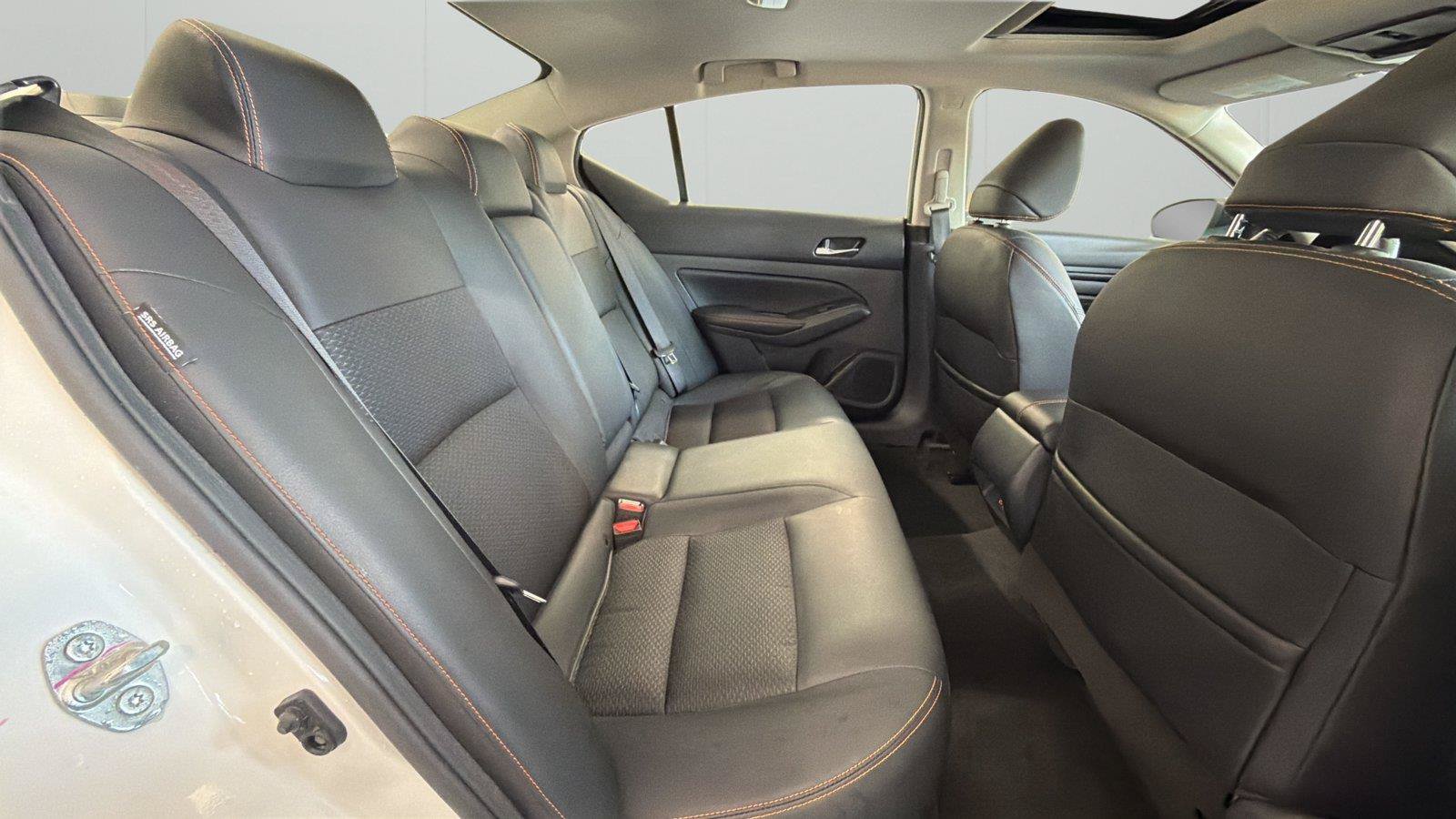 Used 2021 Nissan Altima 2.5 SR w/ SR Premium Package AWD/4WD image 13
