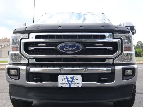 Used 2022 Ford F250 Lariat w/ Lariat Ultimate Package AWD/4WD image 13