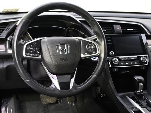 Used 2019 Honda Civic EX image 12