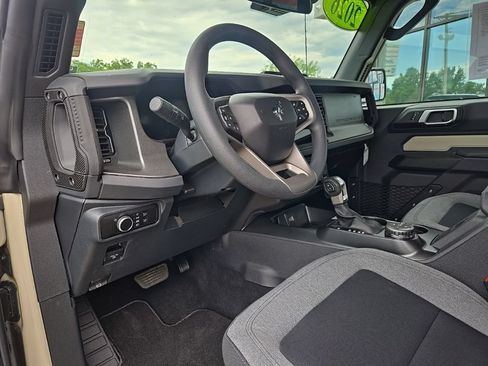 Used 2026 Ford Bronco 2-Door w/ Sasquatch Package AWD/4WD image 34