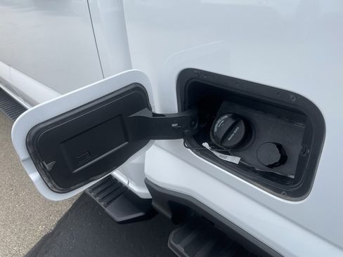 Used 2024 Ford F250 XLT image 58