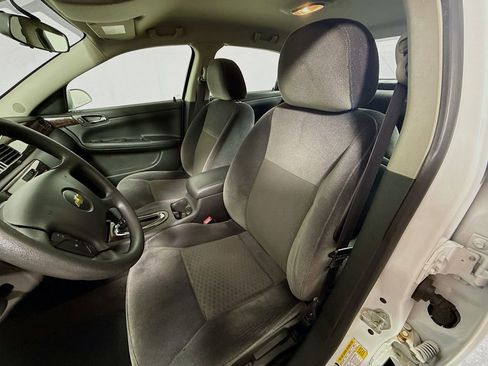 Used 2014 Chevrolet Impala Limited LS FWD image 18