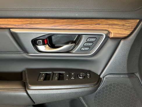 Used 2021 Honda CR-V EX-L image 19