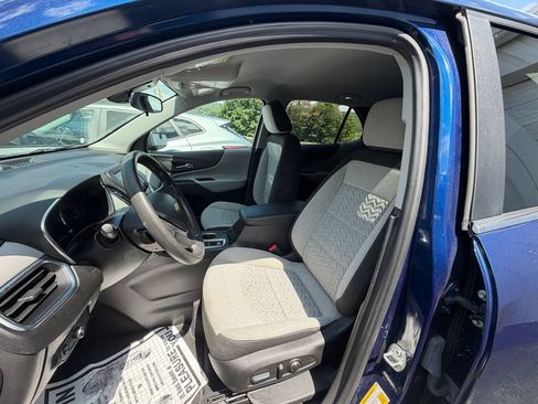 Used 2023 Chevrolet Equinox LT AWD/4WD image 8