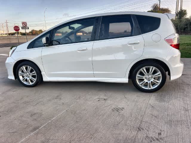 Used 2011 Honda Fit Sport image 4