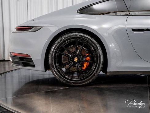 Used 2021 Porsche 911 Carrera RWD image 14