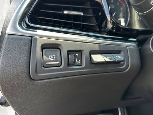 Used 2025 Cadillac XT6 Sport w/ LPO, Red Accent Package AWD/4WD image 35