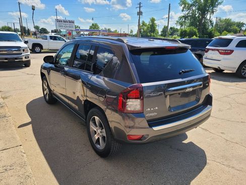 Used 2017 Jeep Compass High Altitude AWD/4WD image 11