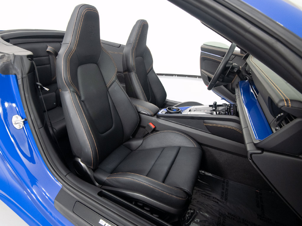 Certified 2025 Porsche 911 Carrera 4 GTS AWD/4WD image 41