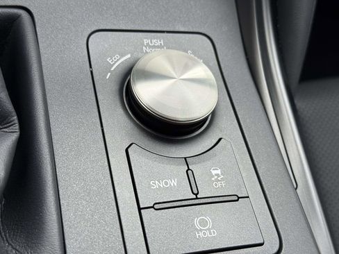 Used 2022 Lexus IS 350 F Sport image 25