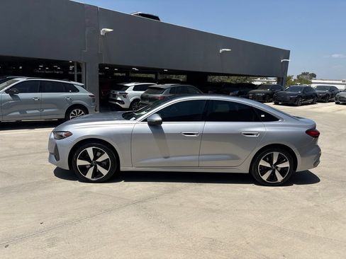 Used 2025 Audi A5 2.0T Premium Plus w/ Premium Plus AWD/4WD image 9