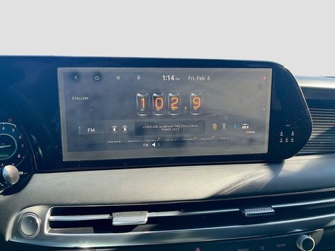 Used 2023 Hyundai Palisade Calligraphy image 15