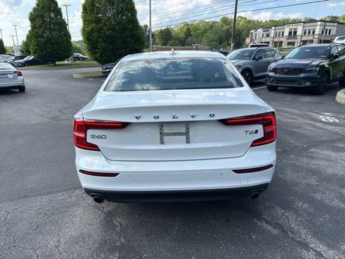 Used 2021 Volvo S60 T6 Momentum w/ Premium Package AWD/4WD image 5