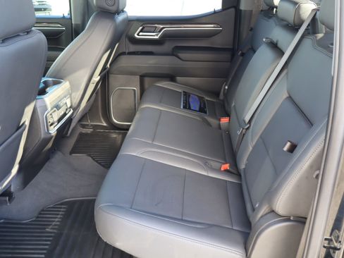 Used 2024 Chevrolet Silverado 1500 LTZ w/ Technology Package image 34