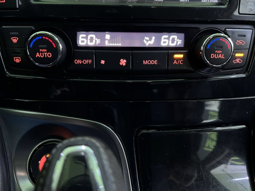 Used 2020 Nissan Sentra SV FWD image 24
