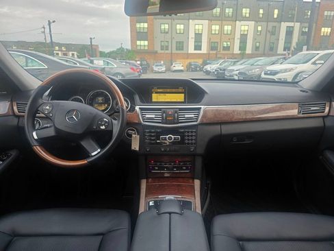 Used 2012 Mercedes-Benz E 350 4MATIC Sedan image 10