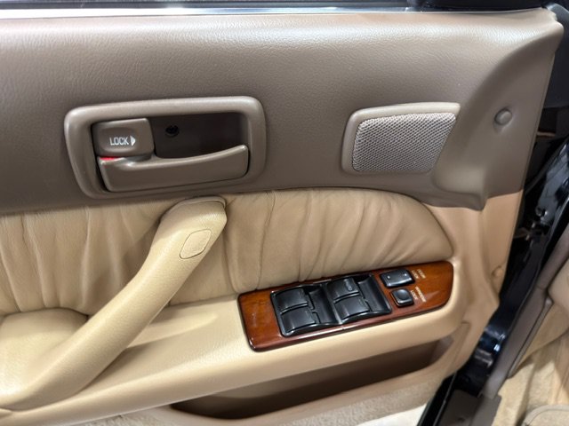 Used 1990 Lexus ES 250 FWD image 23