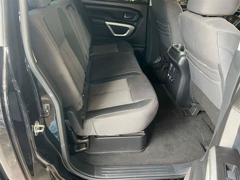 Used 2020 Nissan Titan SV w/ SV Convenience Package AWD/4WD image 9
