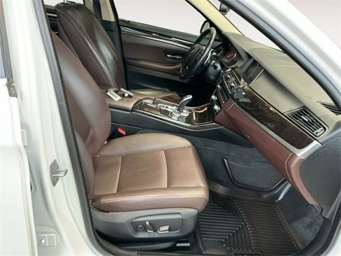 Used 2016 BMW 535i xDrive 535i xDrive image 11